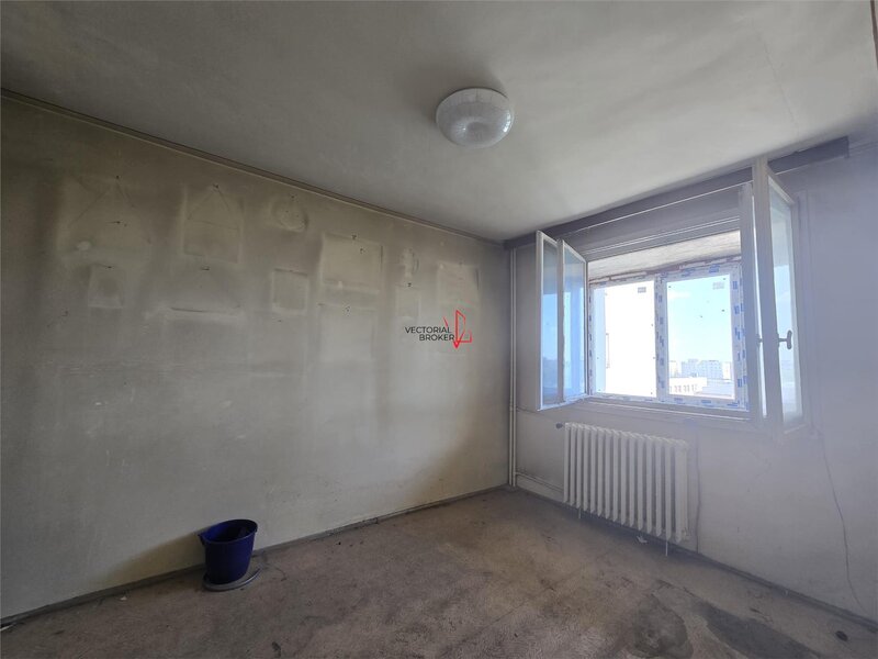 Colentina, McDonalds, apartament et. 6/8, bloc din 78, anvelopat